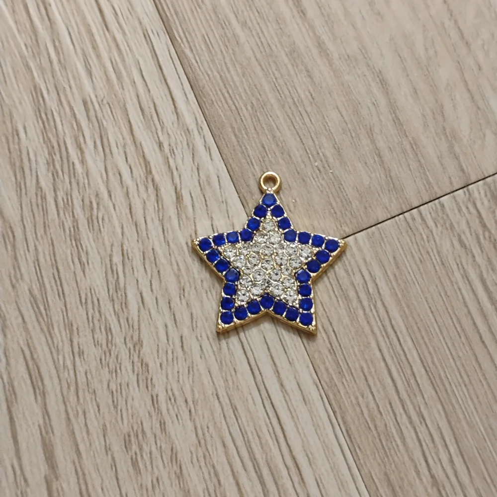 Sugar Blue and Silver Star Necklace Pendant